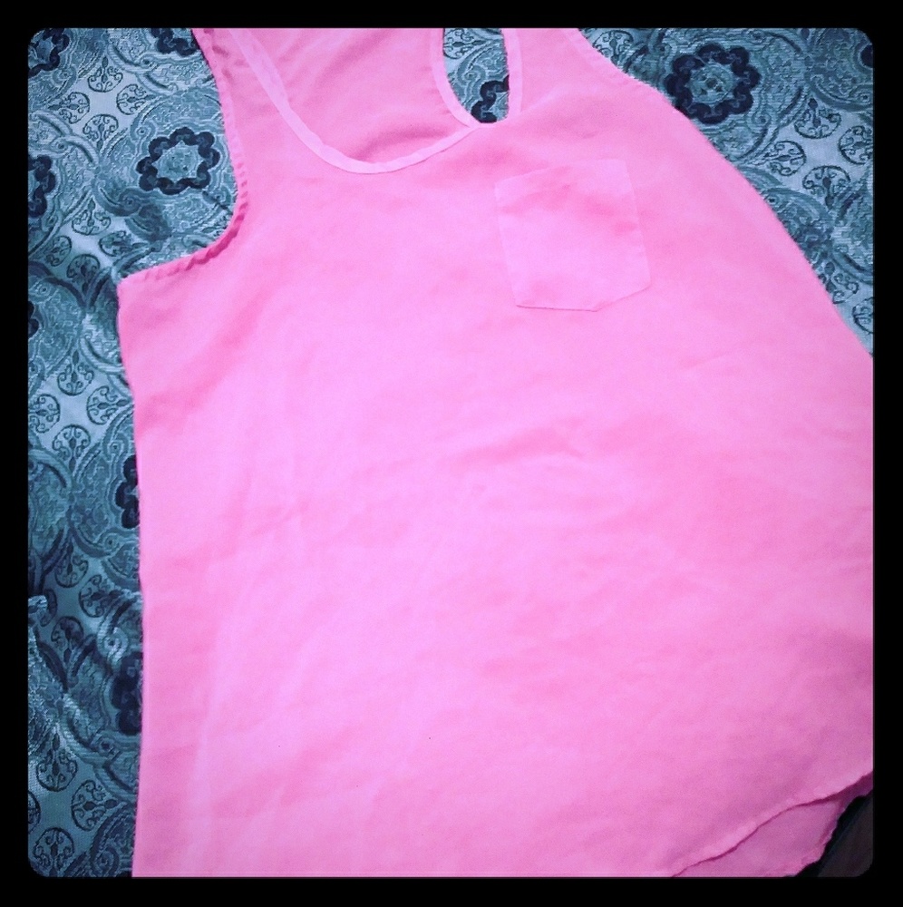 Sheer tanktop